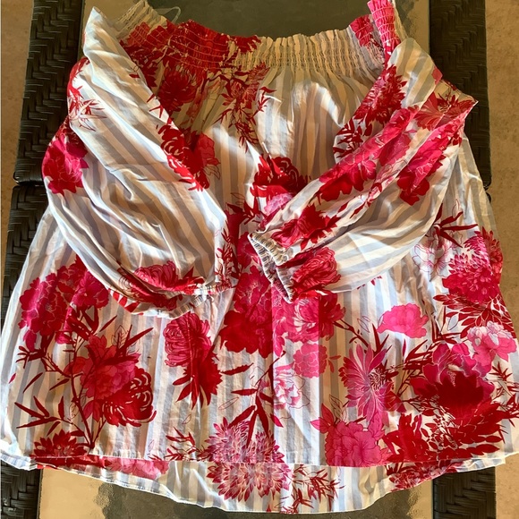 Inc. Top - Size XL - Picture 4 of 4